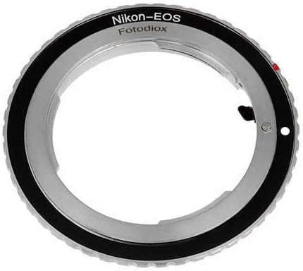 Fotodiox Adapter za montiranje sočiva kompatibilan sa Nikon Nikkor F Mount D / SLR objektivom na Canon EOS Mount D/SLR kućištem kamere