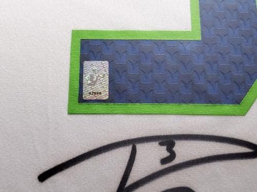 Seattle Seahawks Russell Wilson autografiranog ugrađen bijeli Nike Jersey RW Holo Stock 200431 - autogramirani NFL dresovi
